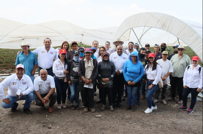 Directivos y personal del Predio El Alto, se suman al gran proyecto ganador de Isidoro Mosqueda