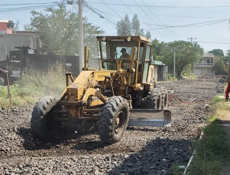 Avanza 40 por ciento obra de mejoramiento integral en calle Cerro de La Beatilla