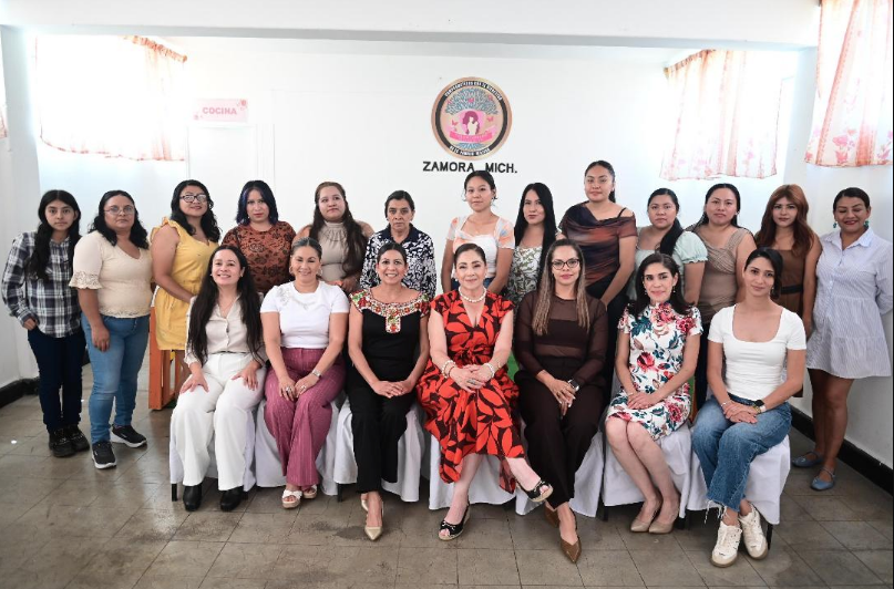 Rocío Soto participa en relevo de voluntariado del 17º Batallón de Infantería