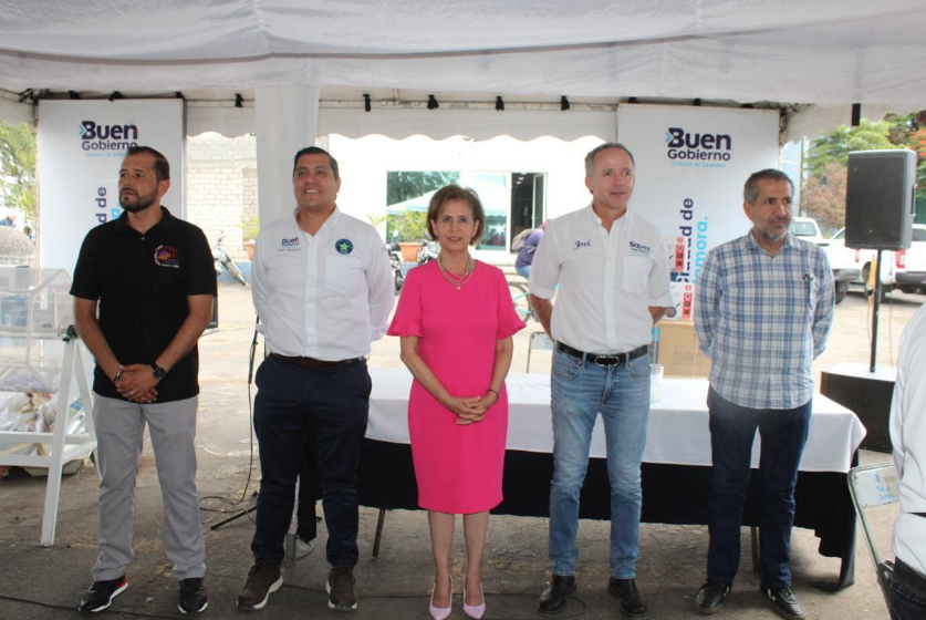 Reconoce Buen Gobierno a trabajadores de Obras Públicas