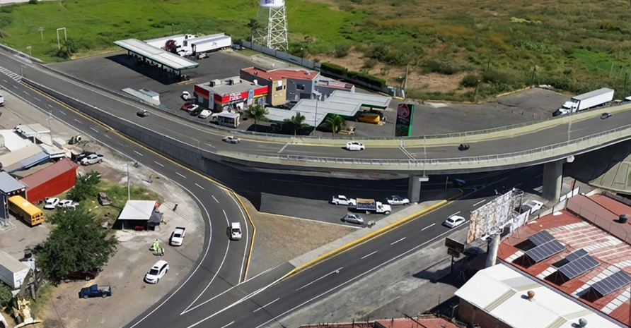 Distribuidor vial en Zamora estará listo para julio de 2027: Rogelio Zarazúa