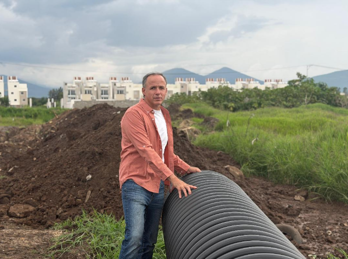 Impulsan nueva obra sanitaria para beneficiar a más de 9 mil habitantes de Zamora