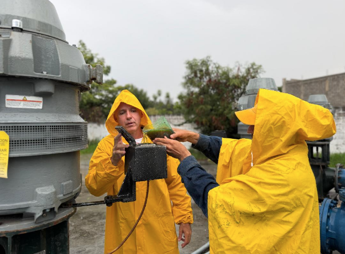 SAPAZ activa equipos de bombeo ante lluvias en Zamora
