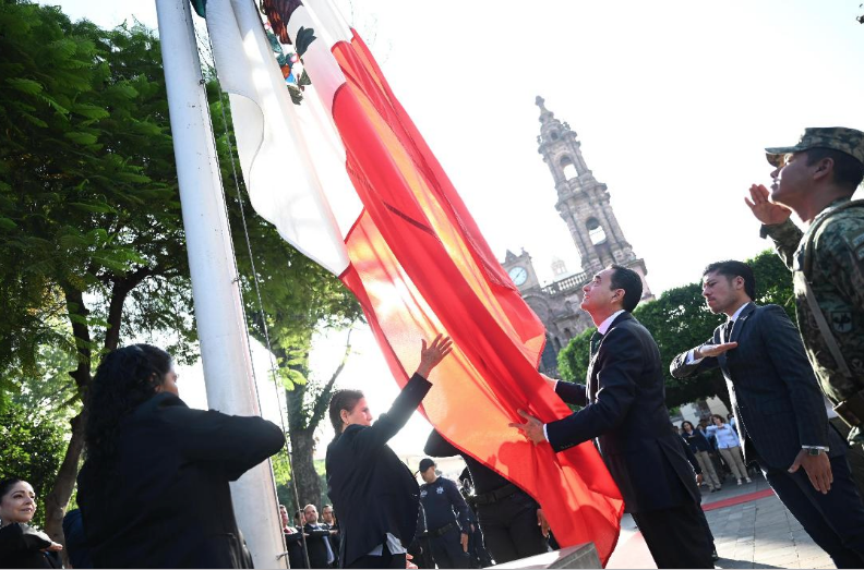 Carlos Soto dio inicio a las Fiestas Patrias “Zamora en el Corazón