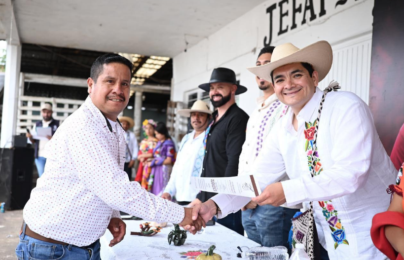 Preside Arturo Hernández, premiación del XXXIII Concurso Local Artesanal de Alfarería en San José de Gracia.