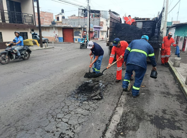 Buen Gobierno intensifica mantenimiento de calles y avenidas en temporada de lluvias
