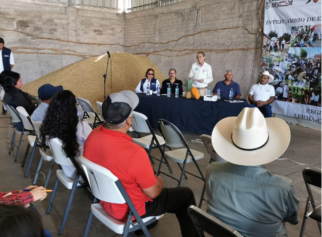 Impulsan prácticas agroecológicas con taller regional para campesinos de Lerma-Chapala
