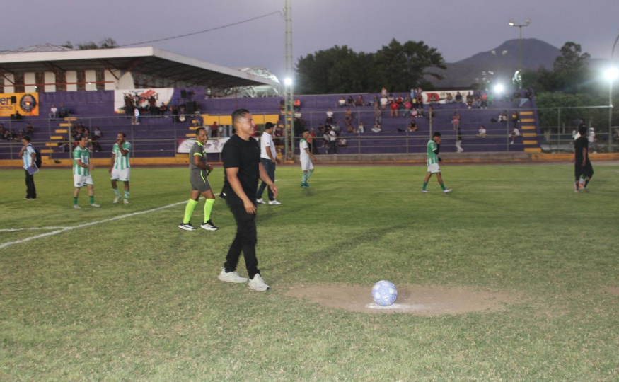 Raza de Águilas y El Vergel disputarán la gran final del Torneo de Copa Zamora