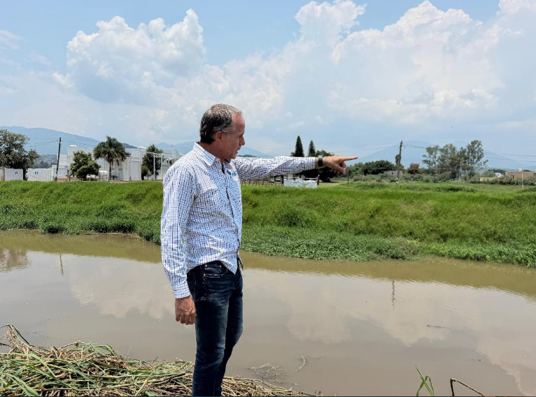 SAPAZ intensifica limpieza de drenes y Río Duero para prevenir inundaciones en Zamora