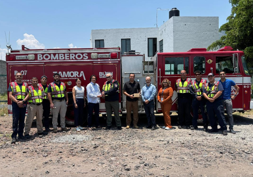 Protección Civil de Zamora recibe cámara térmica para atención de emergencias