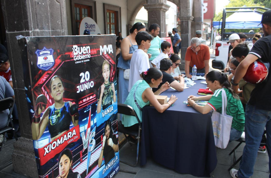 Sigue el Buen Gobierno ambientando la Gran Fiesta Mundialista