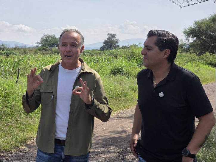 Inician obra de drenaje sanitario en Villa Fuerte