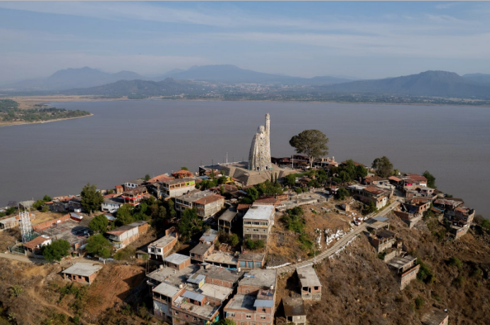 Secma va por protección de 33 mil hectáreas para rescatar el lago de Pátzcuaro