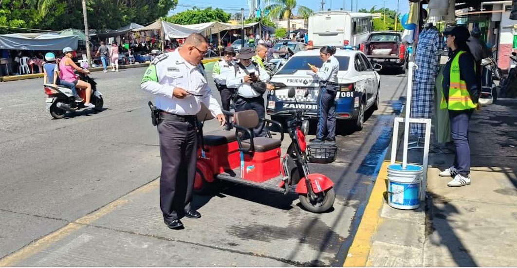Refuerzan operativos para liberar espacios públicos y mejorar la movilidad en Zamora