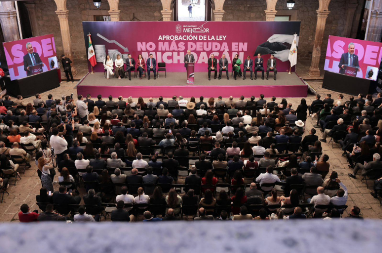Michoacán hace historia con reforma que prohíbe contratación de deuda pública: Bedolla
