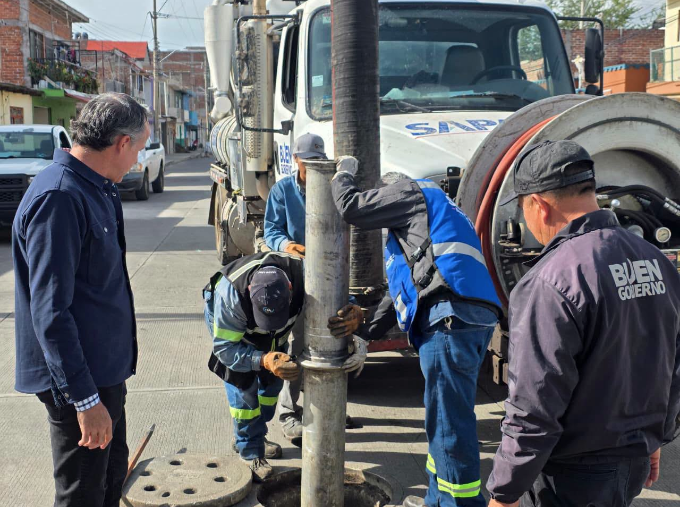 SAPAZ detecta colapsos en la red sanitaria de la colonia Miguel Hidalgo